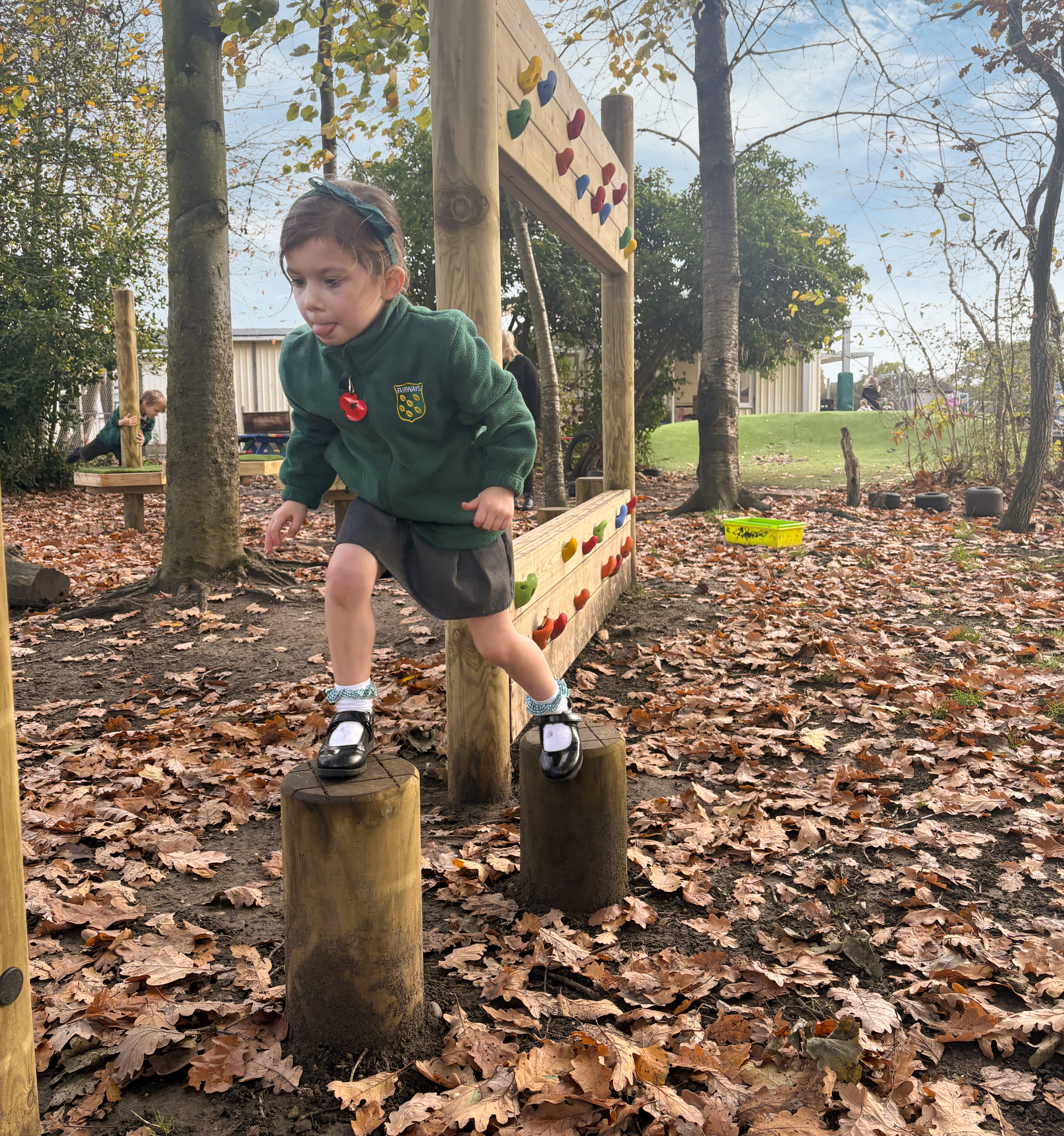 Fairways Primary trim trail