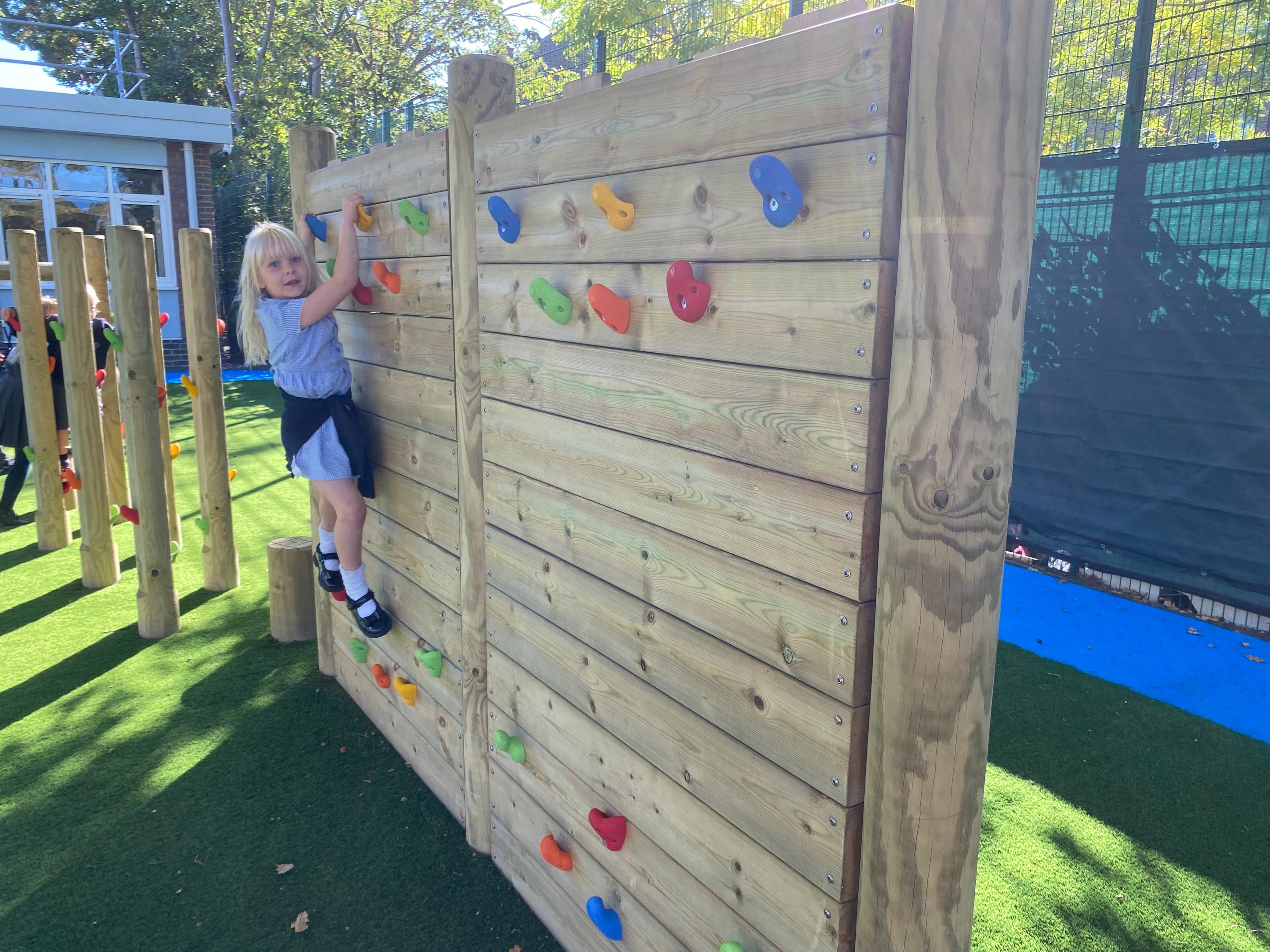 Climbing wall