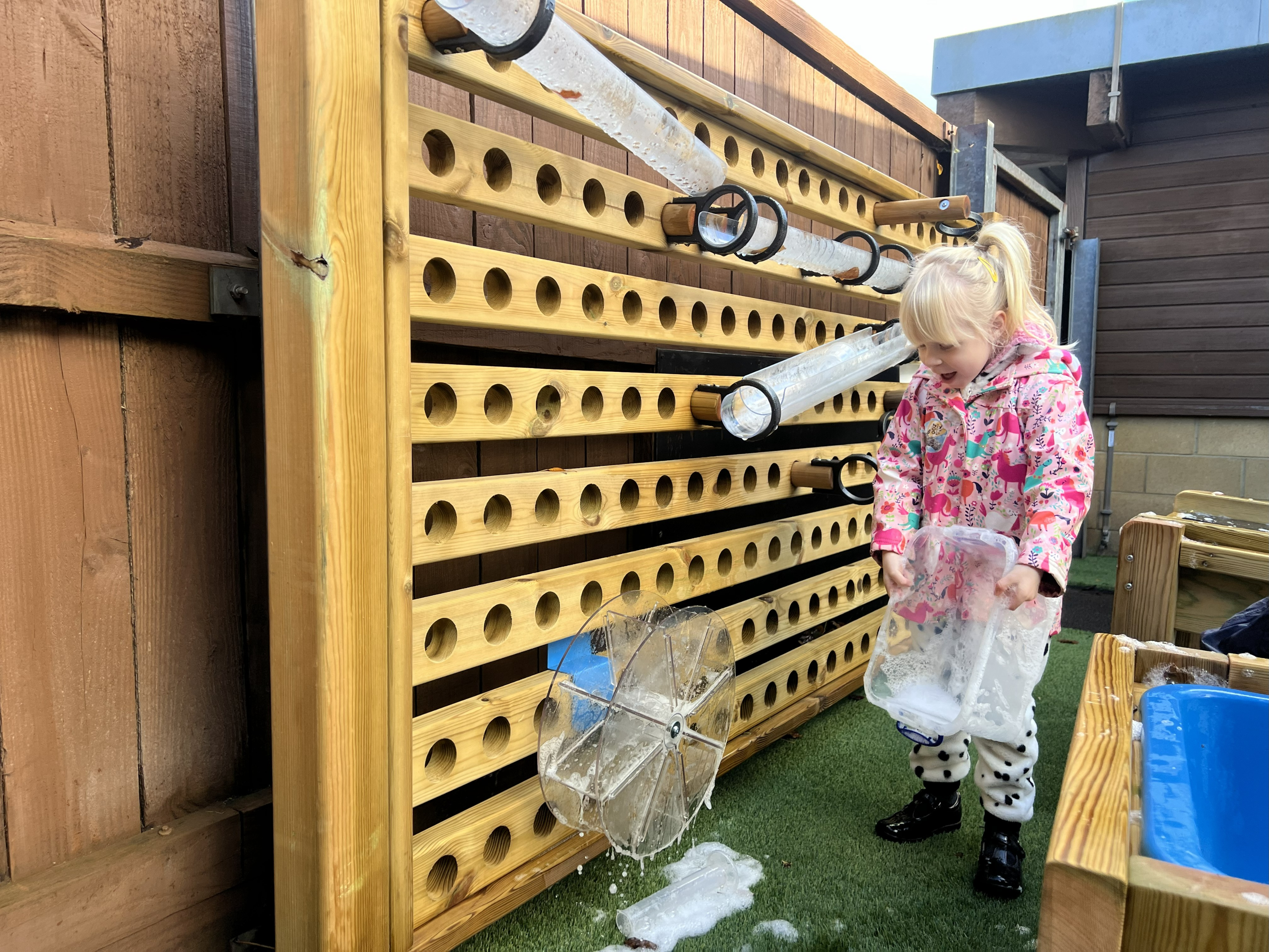 EYFS water play