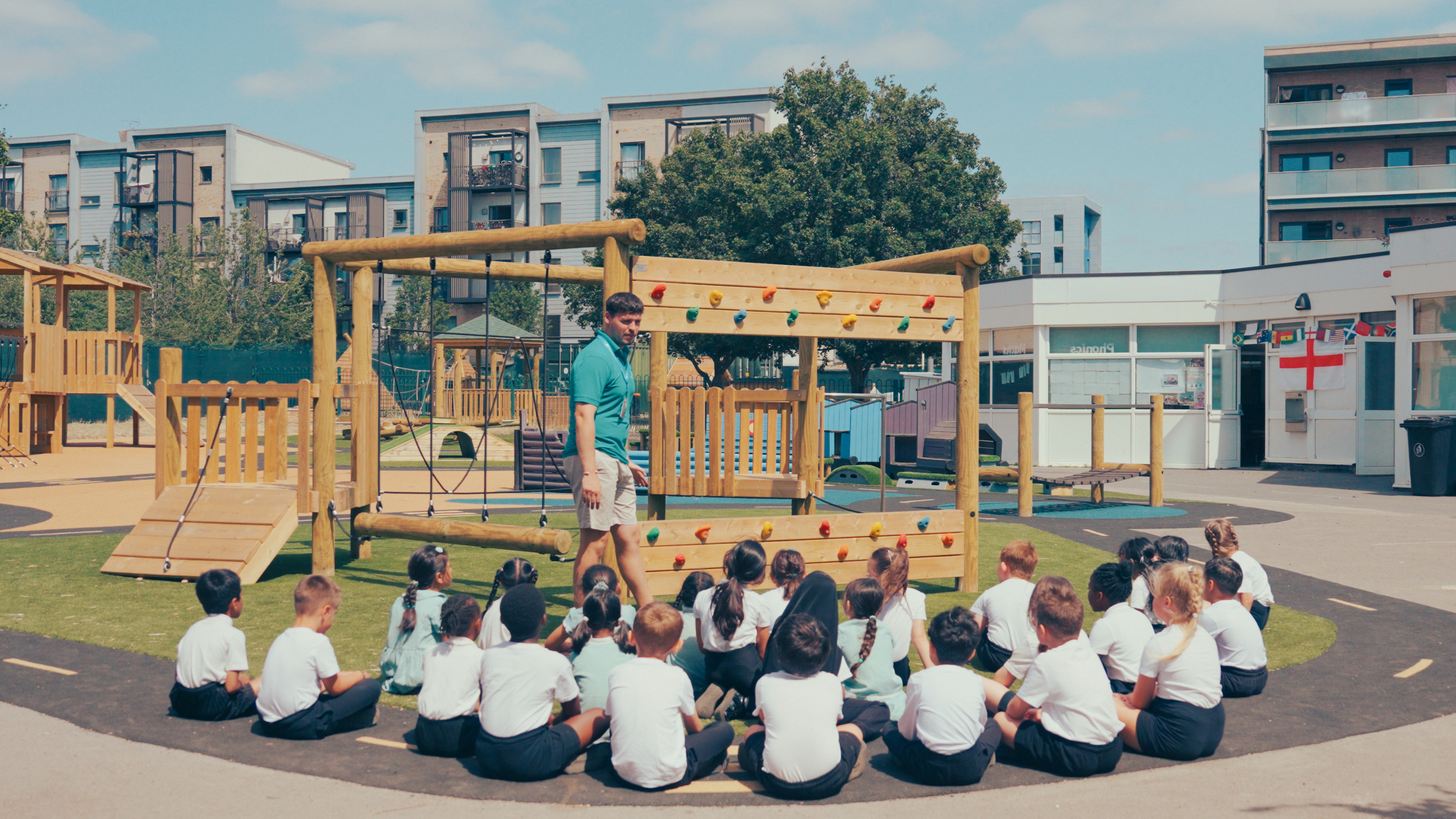 Outdoor Learning Consultant with children